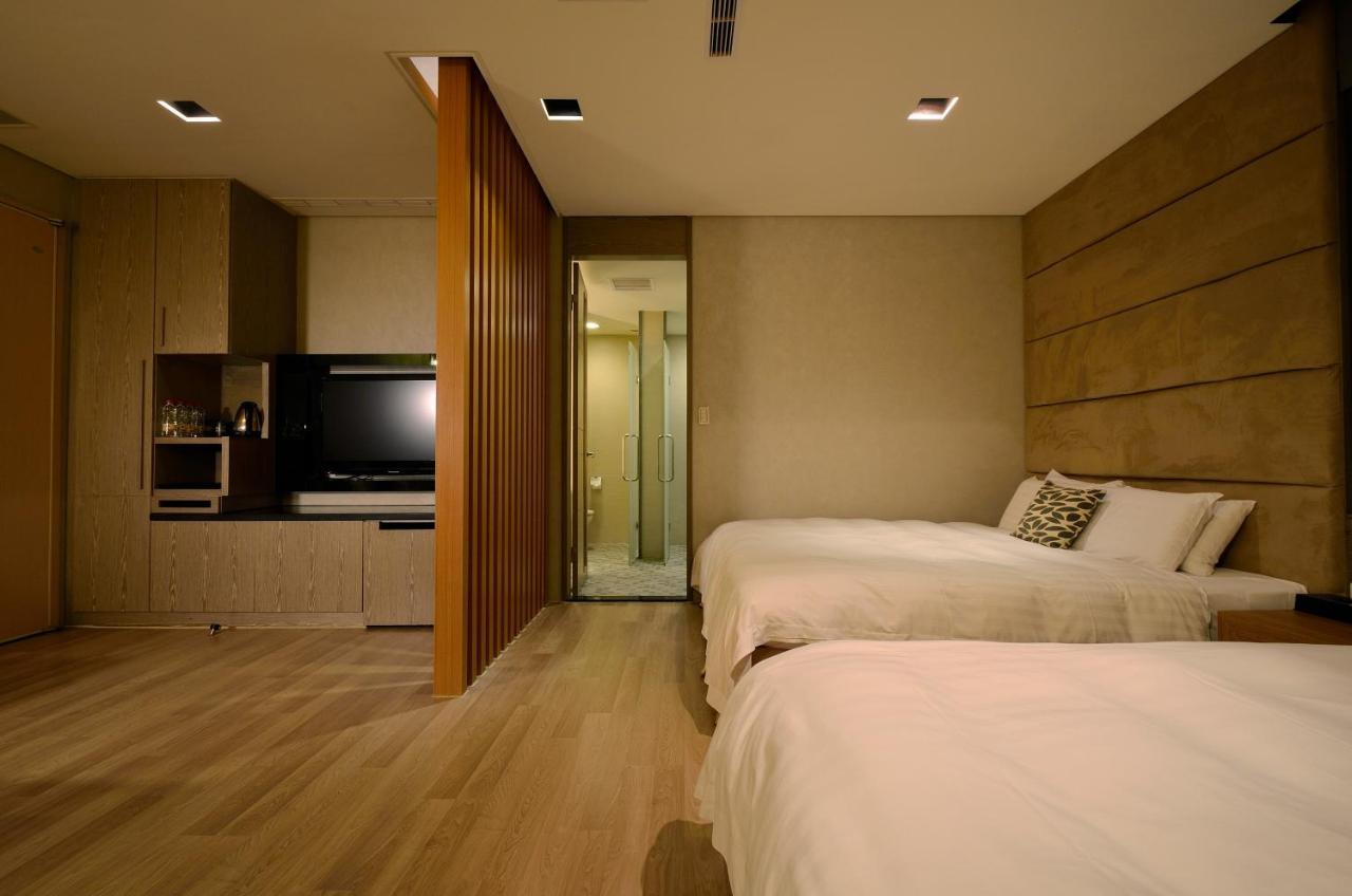 The Sun Hot Spring & Resort Taichung Extérieur photo