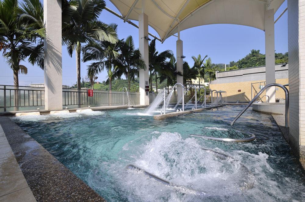The Sun Hot Spring & Resort Taichung Extérieur photo