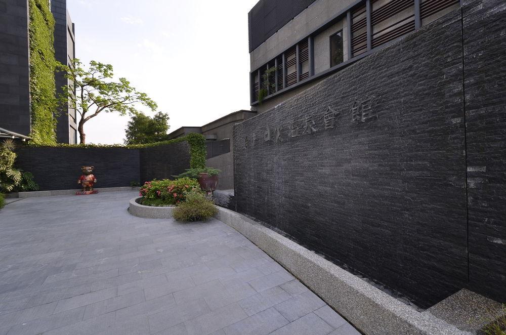 The Sun Hot Spring & Resort Taichung Extérieur photo