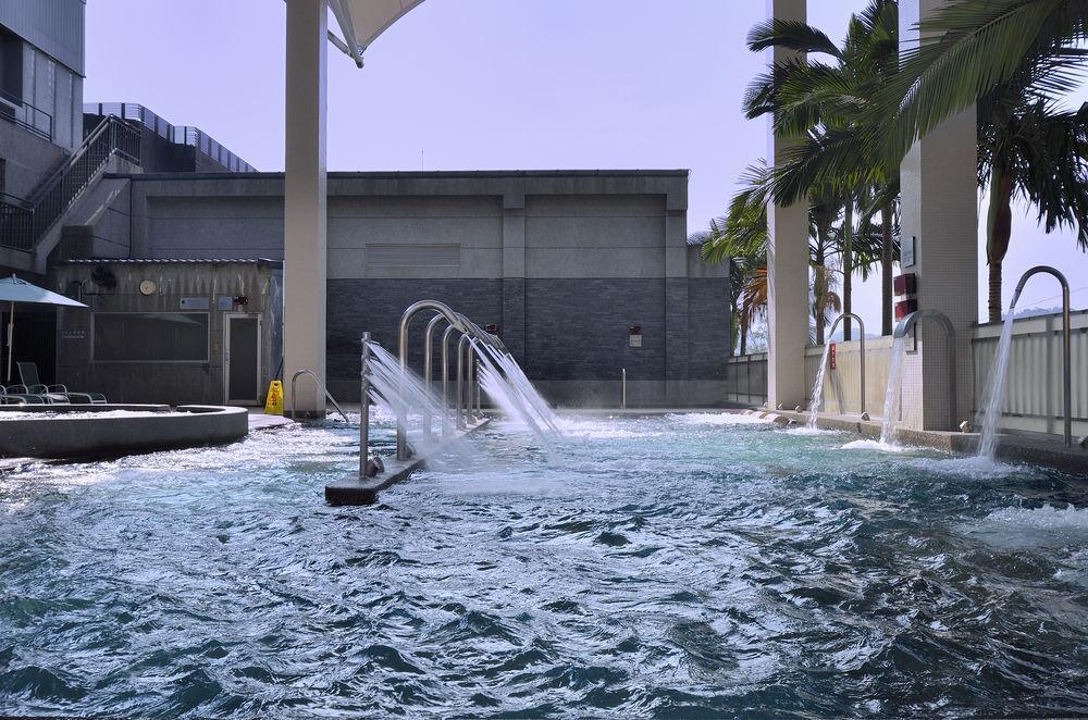 The Sun Hot Spring & Resort Taichung Extérieur photo